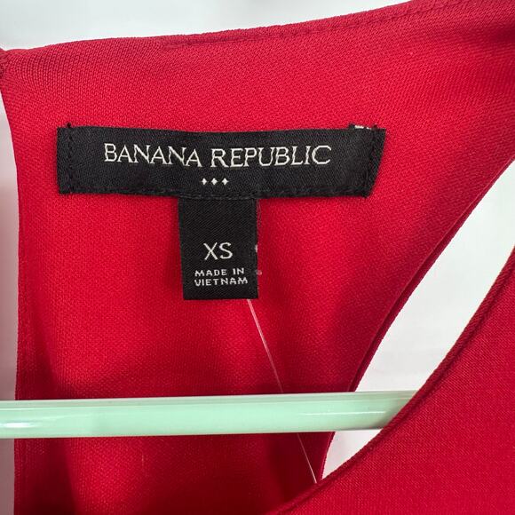 Banana Republic Size XS Red Sleeveless Dress Asymmetrical Hem Faux Wrap NWT - Picture 3 of 5